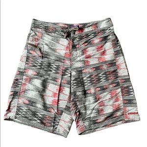 Patagonia Wavefarer Board Shorts size 32
